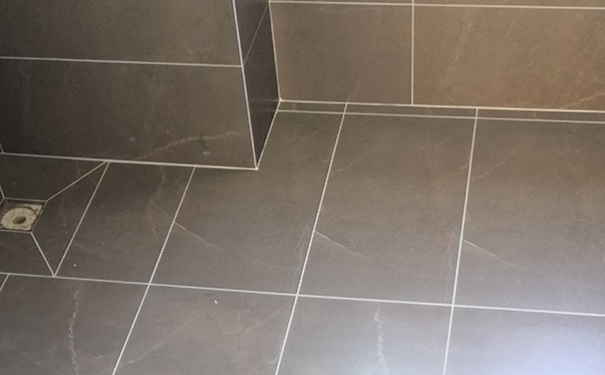 環(huán)氧彩砂和美縫劑區(qū)別在哪?哪個(gè)好?