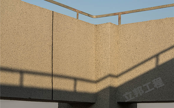 外墻真石漆全包價(jià)是多少錢(qián)?