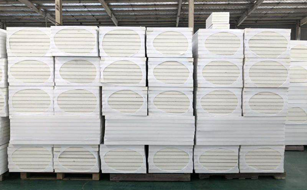 聚氨酯保溫板多少錢(qián)一個(gè)平方？