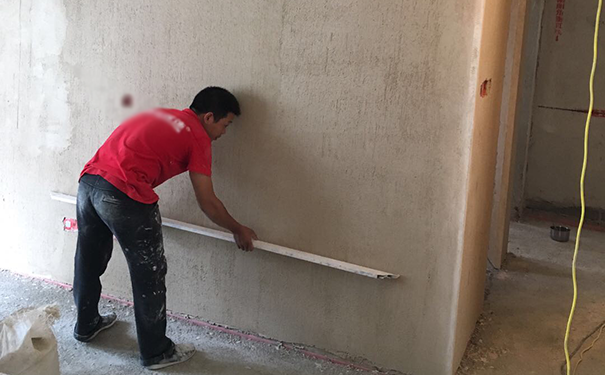 墻面石膏和膩?zhàn)拥膮^(qū)別是什么?