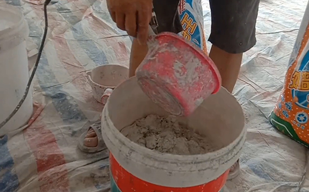 膩?zhàn)痈闪思铀?jpg